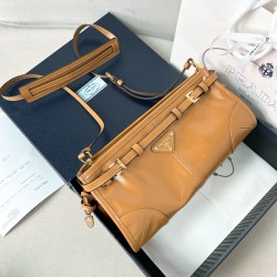 프라다 Prada 1BA215 LuxSoft 크로스 백 26CM