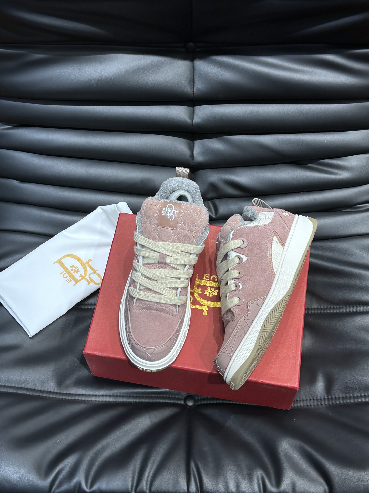 디올 Dior 스니커즈