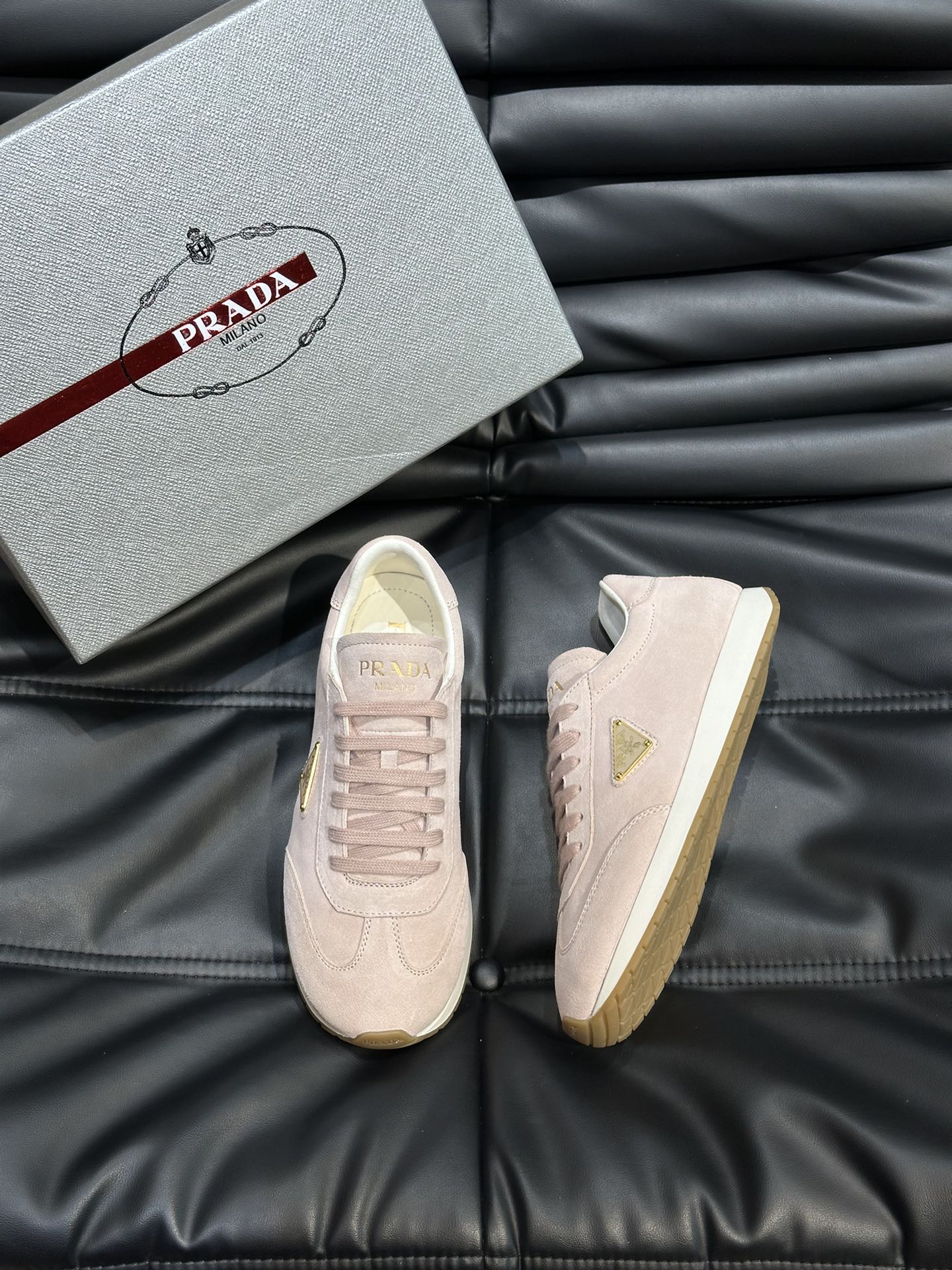 프라다 Prada 스니커즈