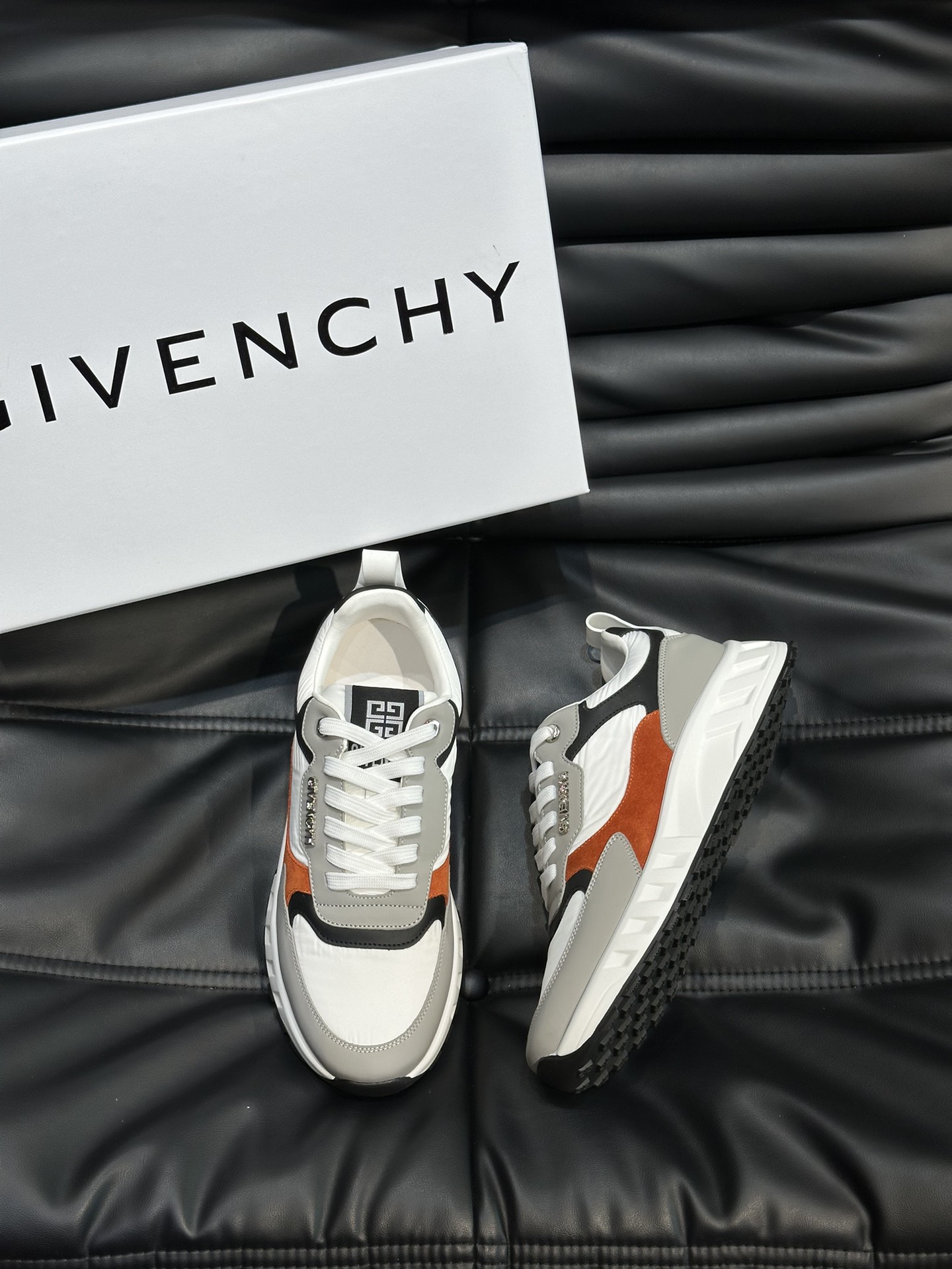 지방시 Givenchy 스니커즈
