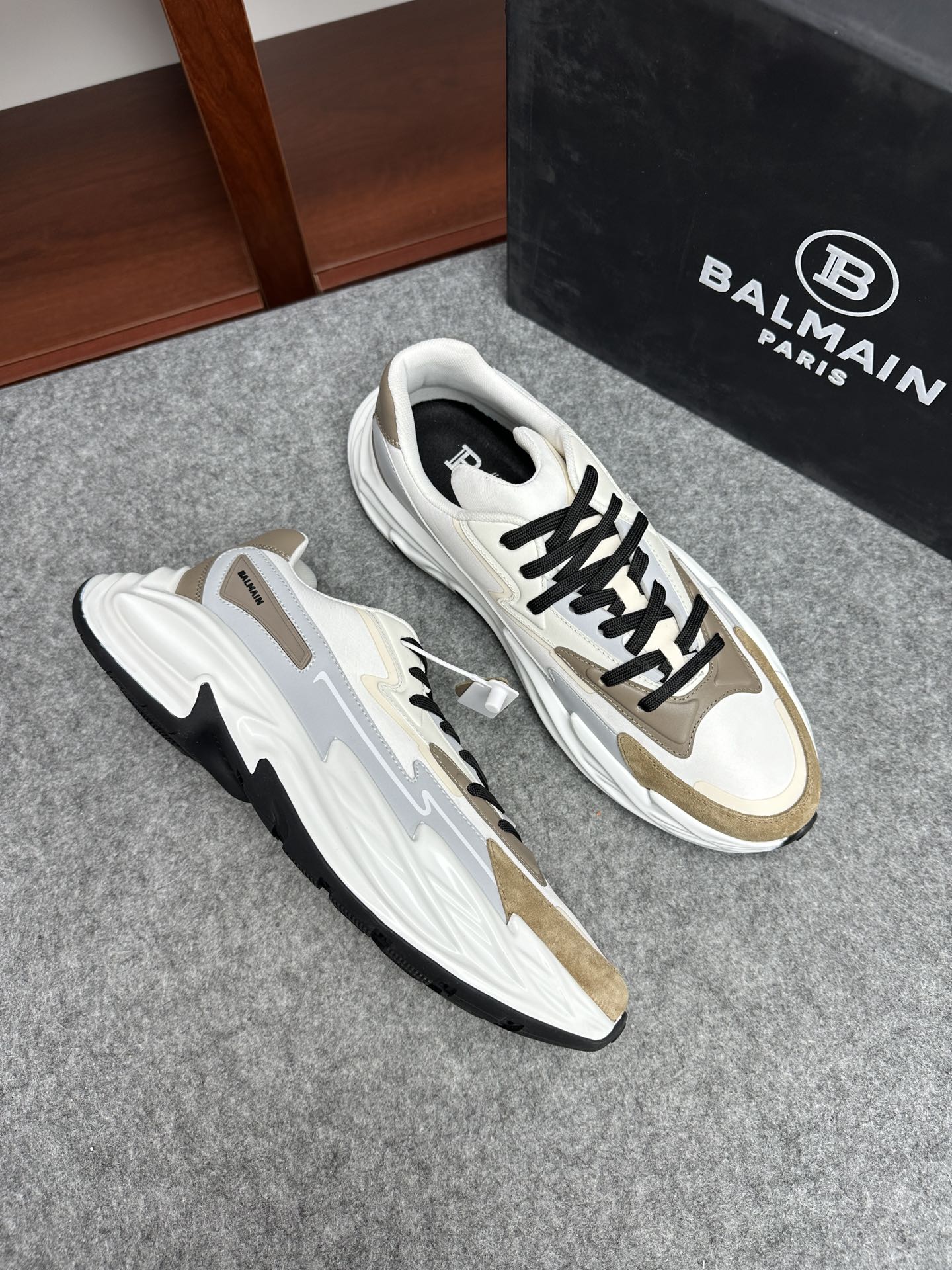 발망 Balmain 스니커즈