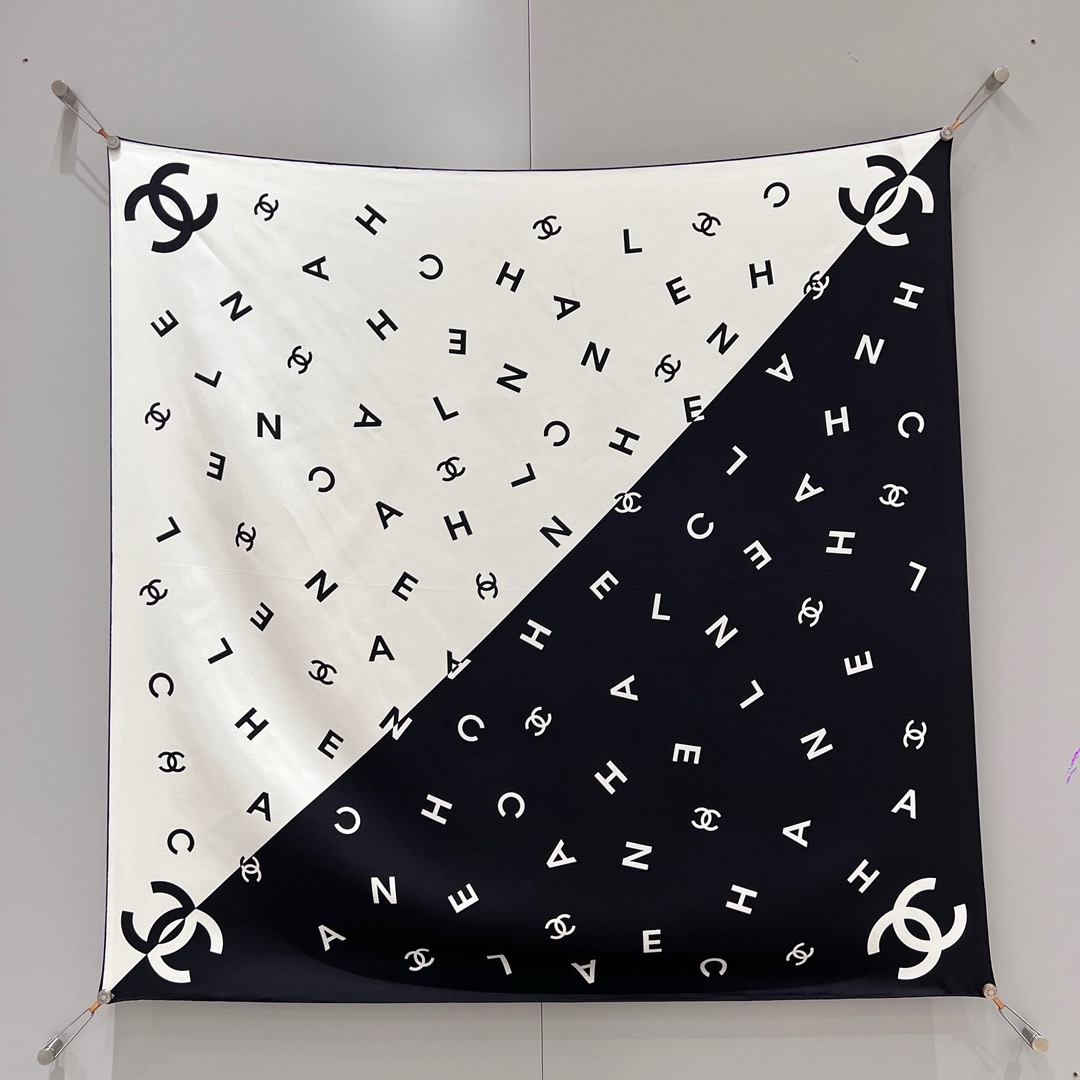 샤넬 CHANEL 스카프 90×90CM