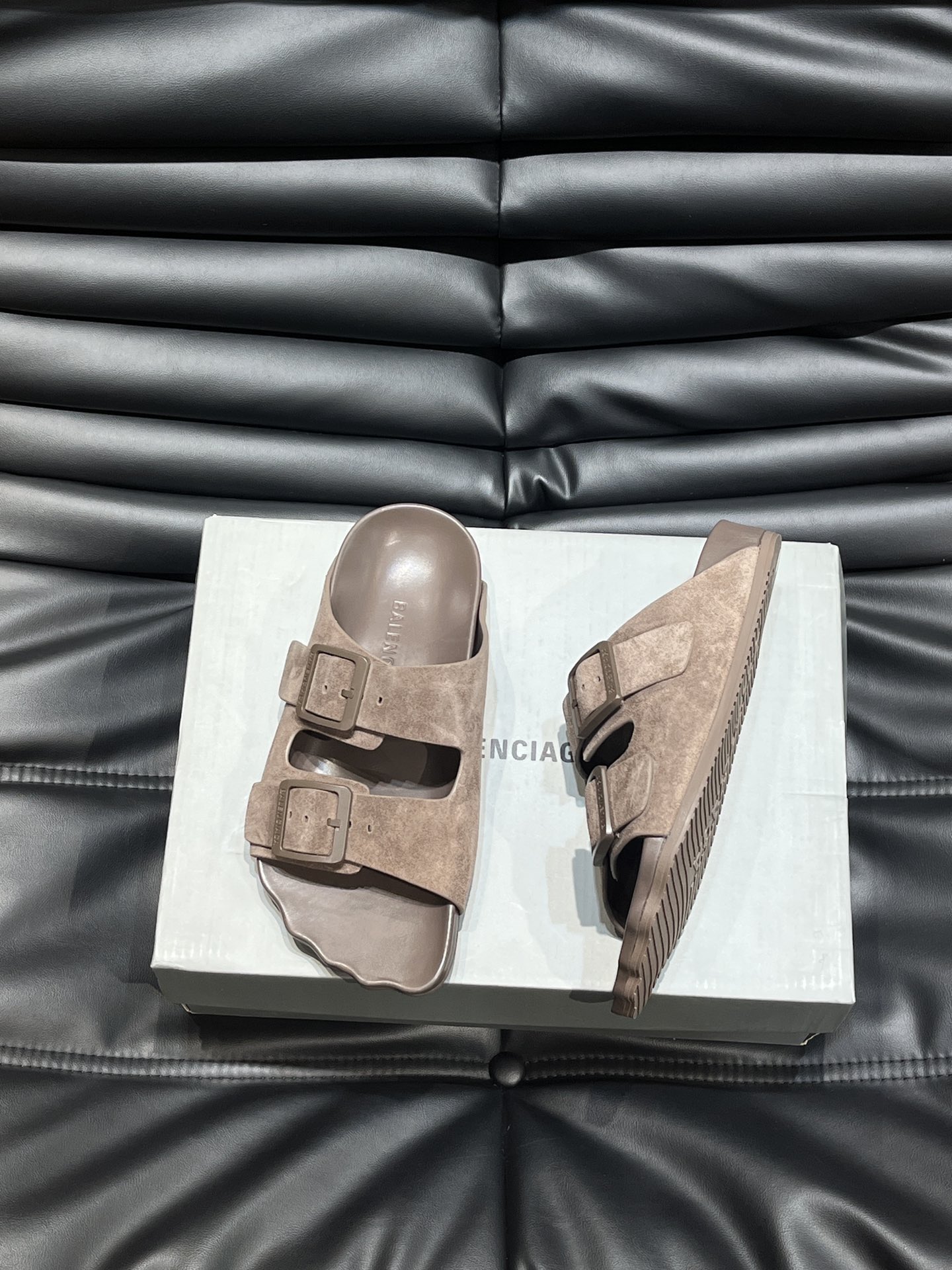 발렌시아가 Balenciaga 슬리퍼