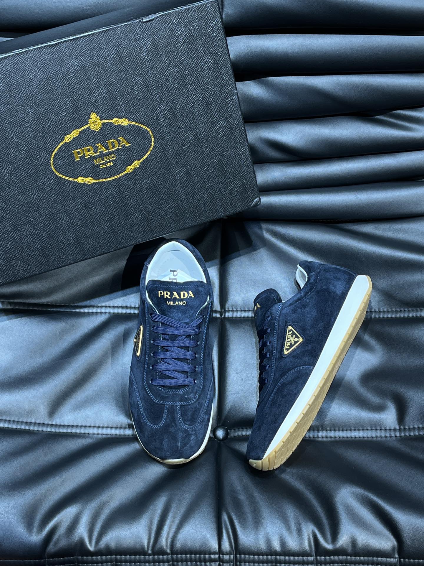 프라다 Prada 스니커즈