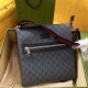 구찌 Gucci 474137 GG 슈프림 매신저백 블랙 그레이 27CM