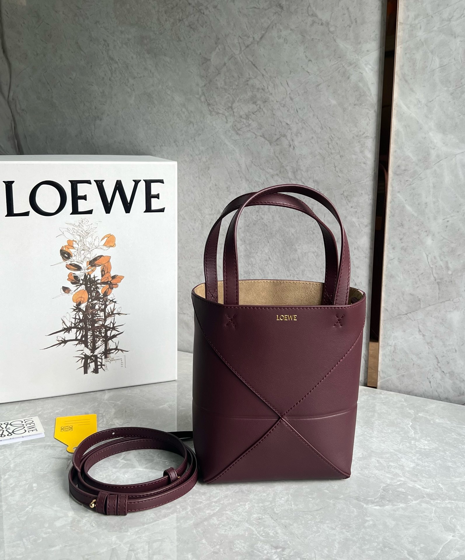 로에베 Loewe puzzle fold tote 토트 백 20CM