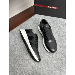 프라다 Prada 스니커즈