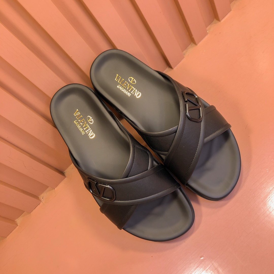 발렌티노 Valentino trackstud 슬리퍼