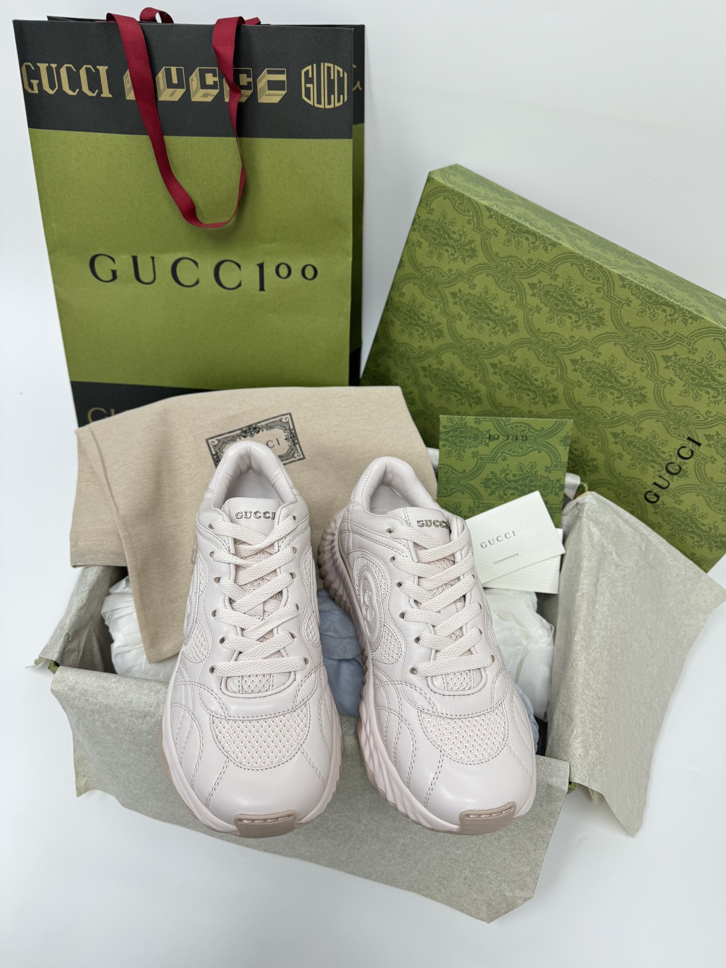 구찌 Gucci 스니커즈