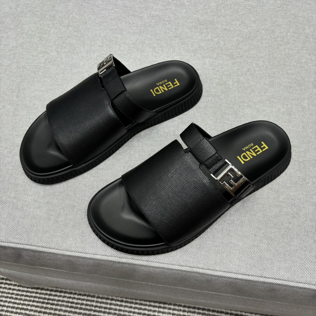 펜디 FENDI 슬리퍼