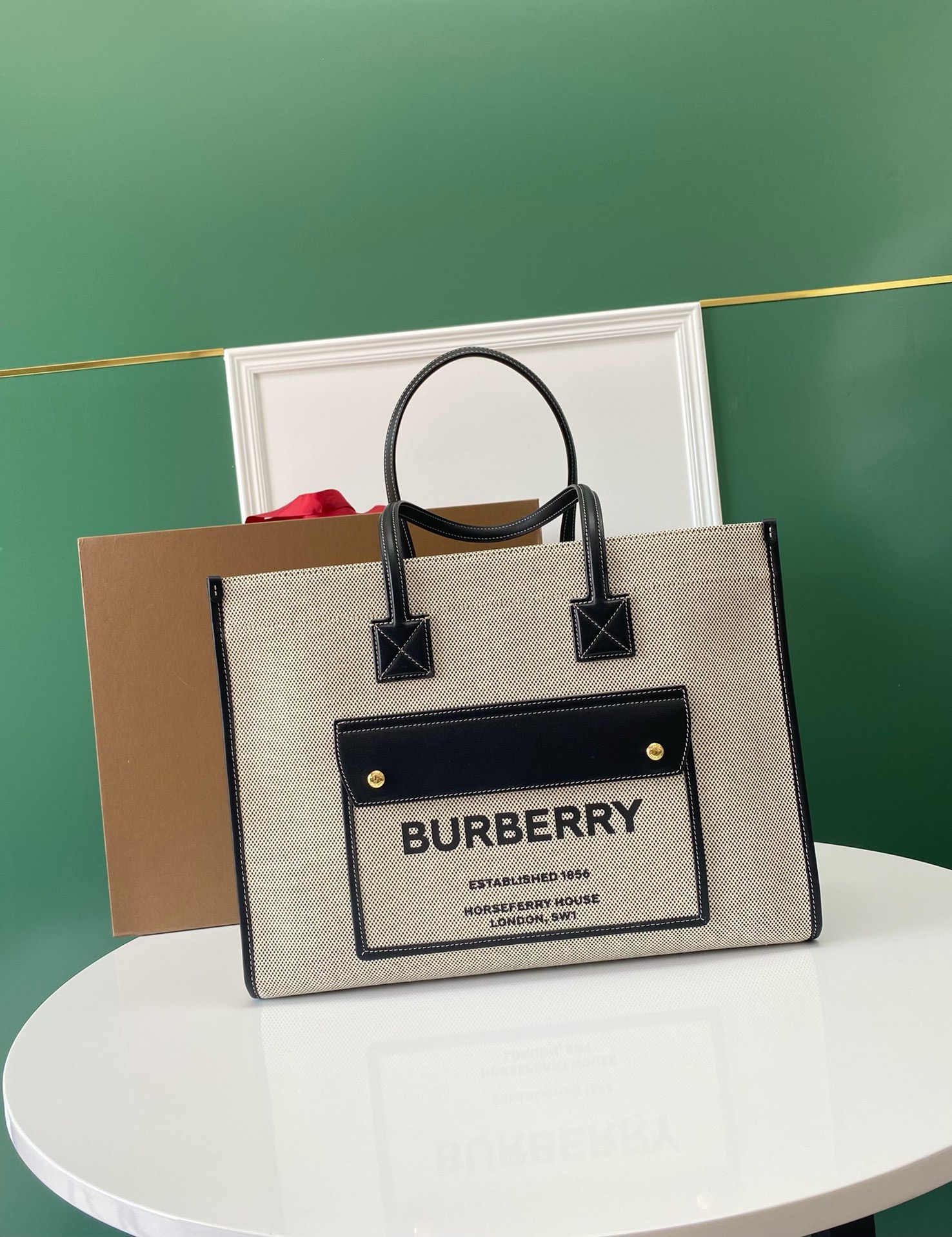 버버리 Burberry 138160 토트 백 40CM