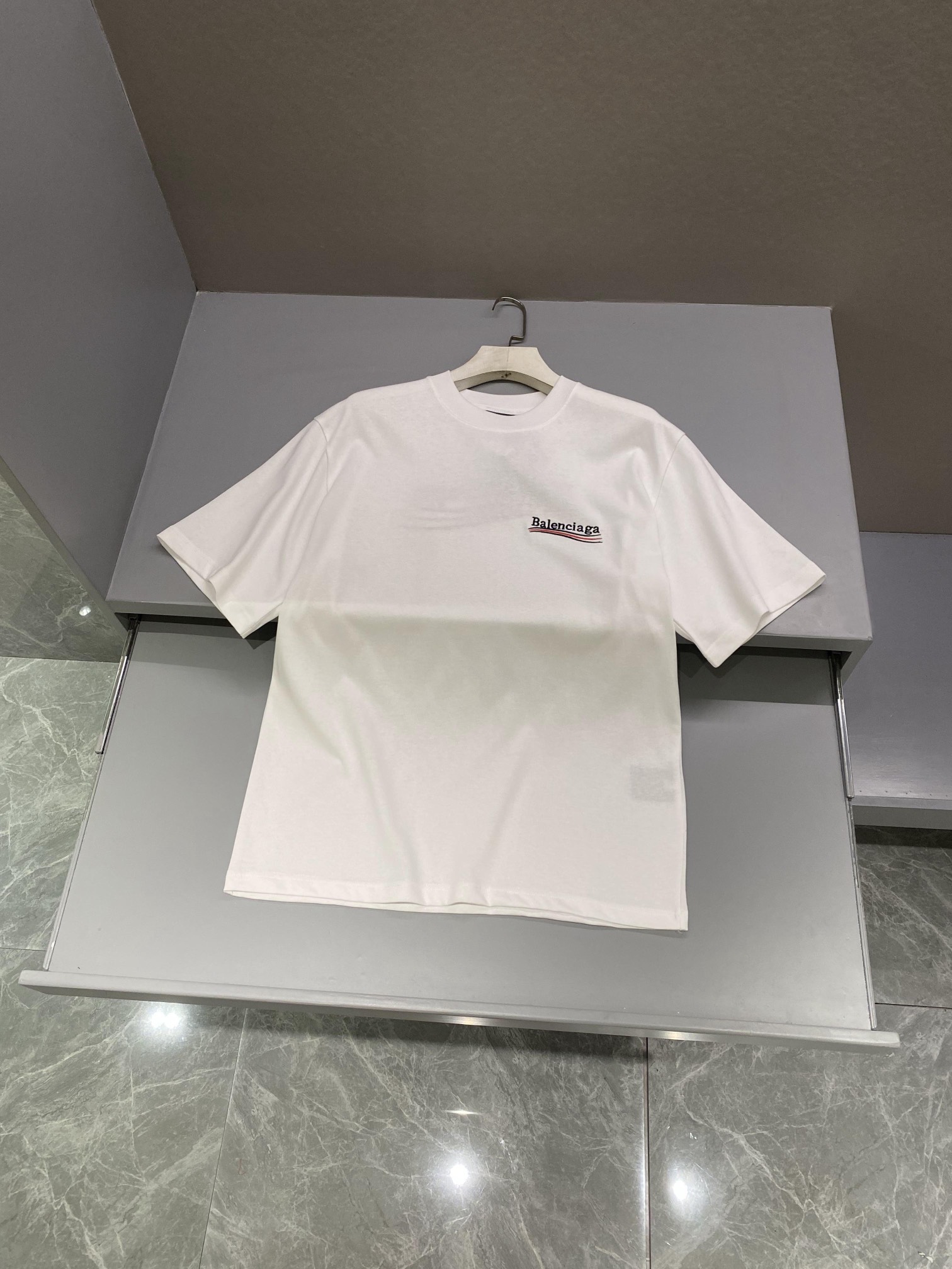 발렌시아가 Balenciaga 반팔 티셔츠
