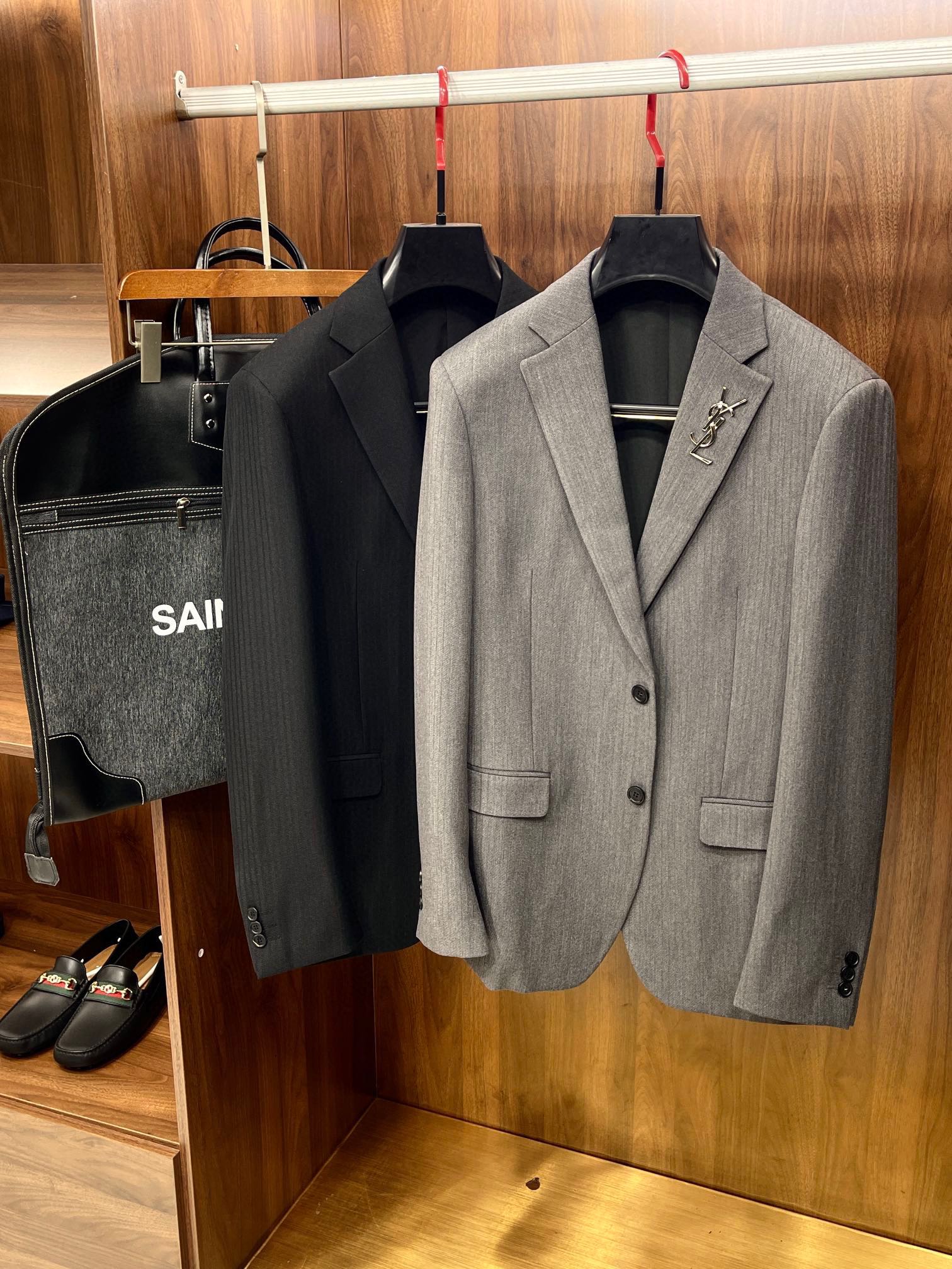 생로랑 Saint Laurent 양복 외투