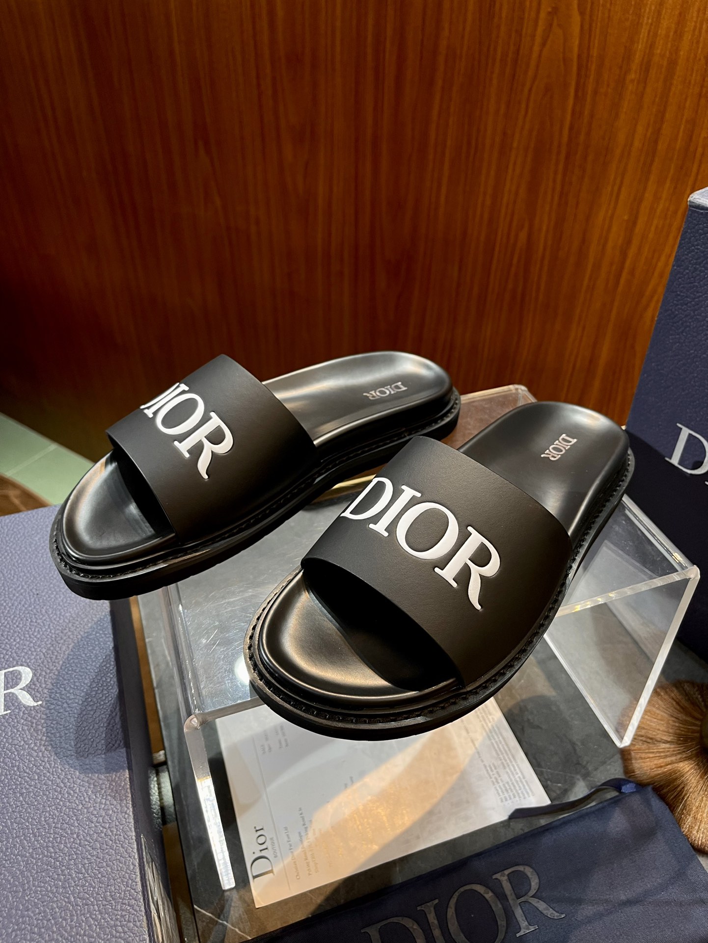 디올 Dior 슬리퍼