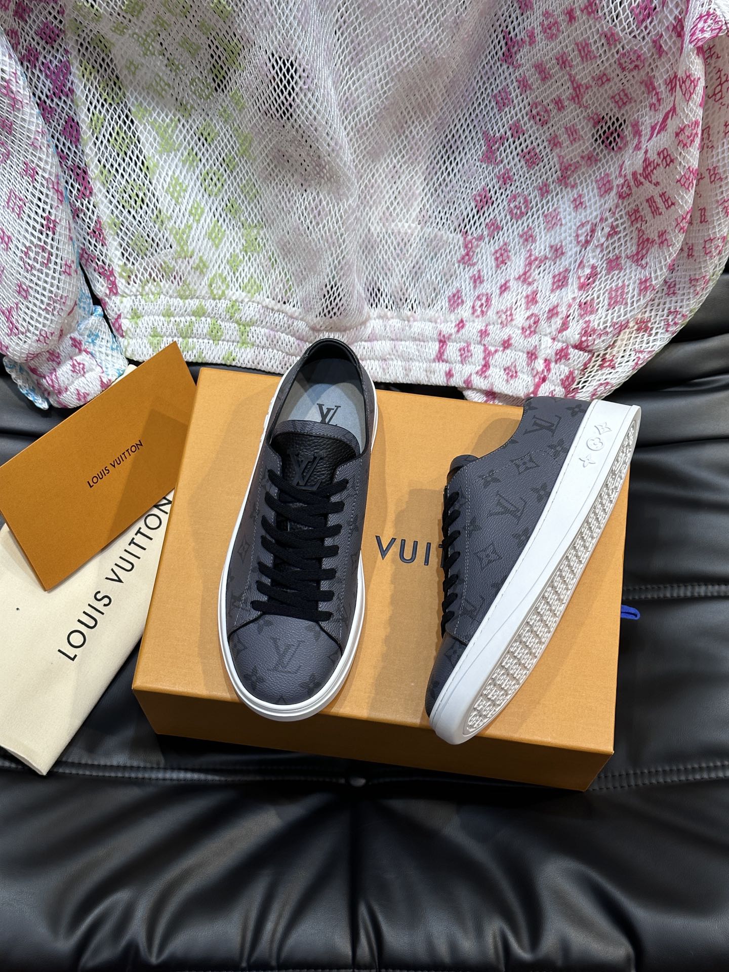 루이비통 Louis Vuitton 스니커즈