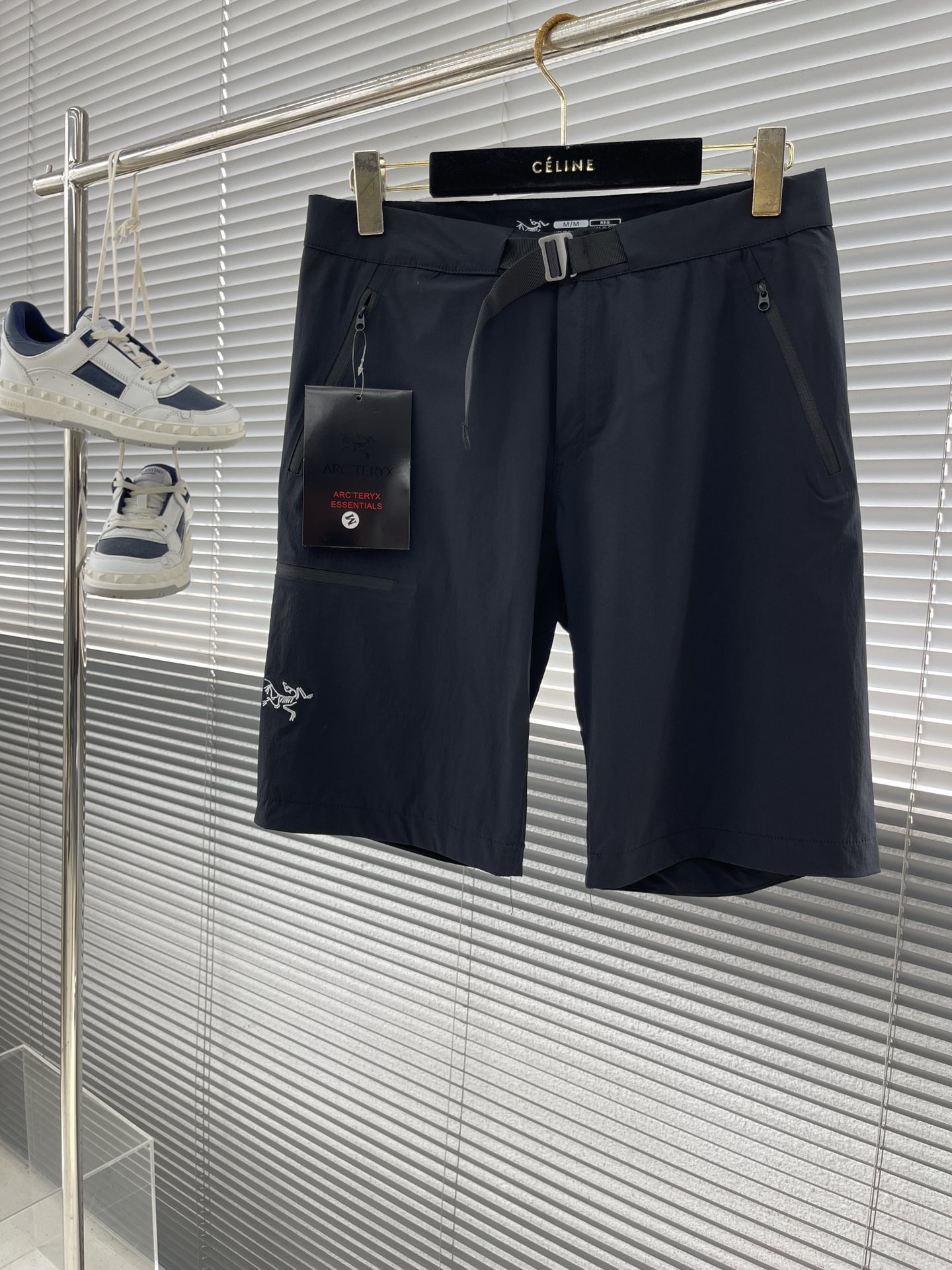 아크테릭스 ARC'TERYX  반바지