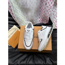 루이비통 Louis Vuitton 스니커즈