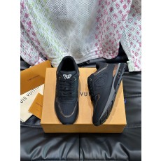 루이비통 Louis Vuitton 스니커즈