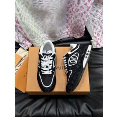 루이비통 Louis Vuitton 스니커즈
