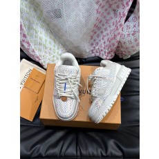 루이비통 Louis Vuitton 스니커즈