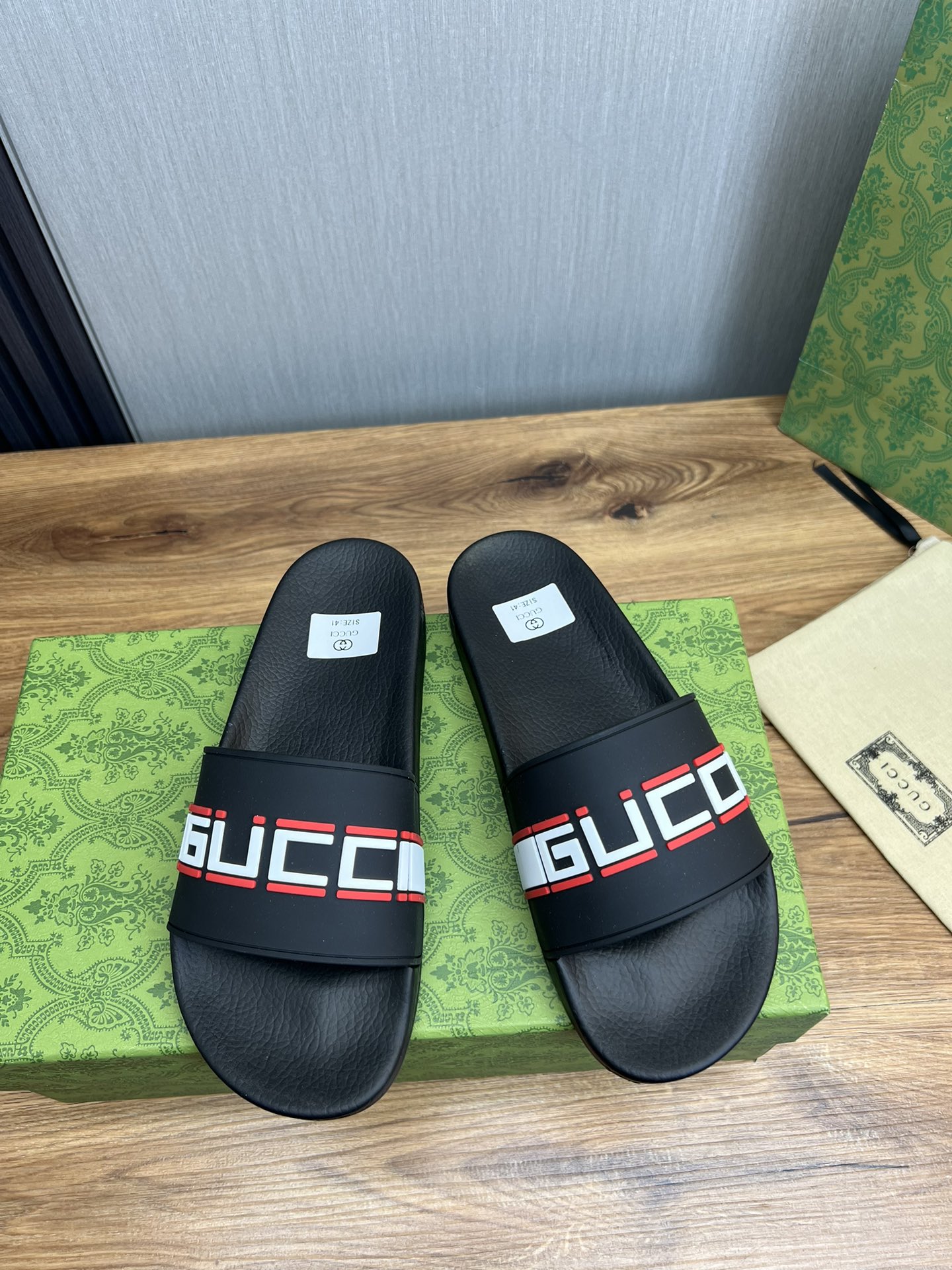 구찌 Gucci 슬리퍼