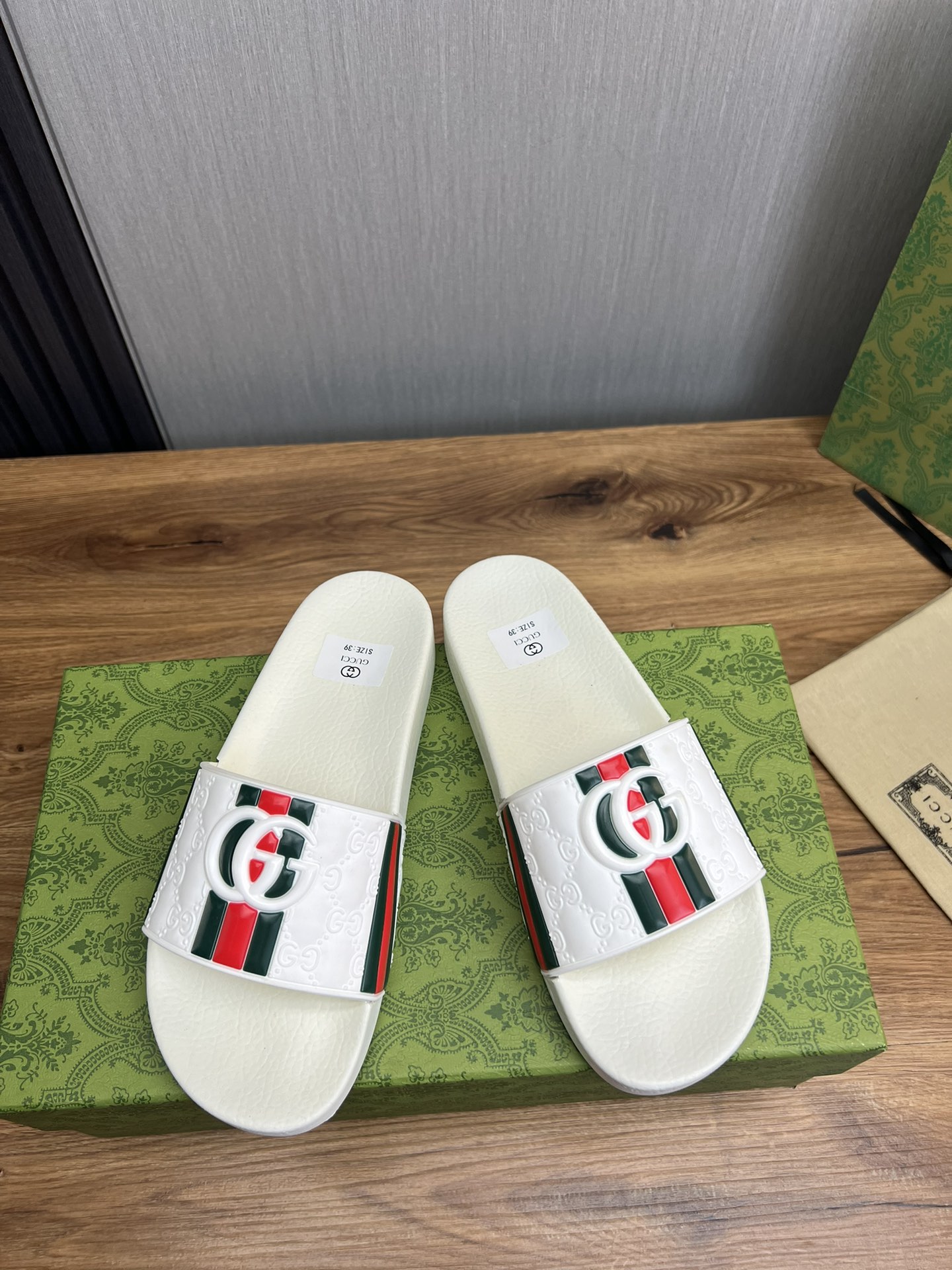 구찌 Gucci 슬리퍼