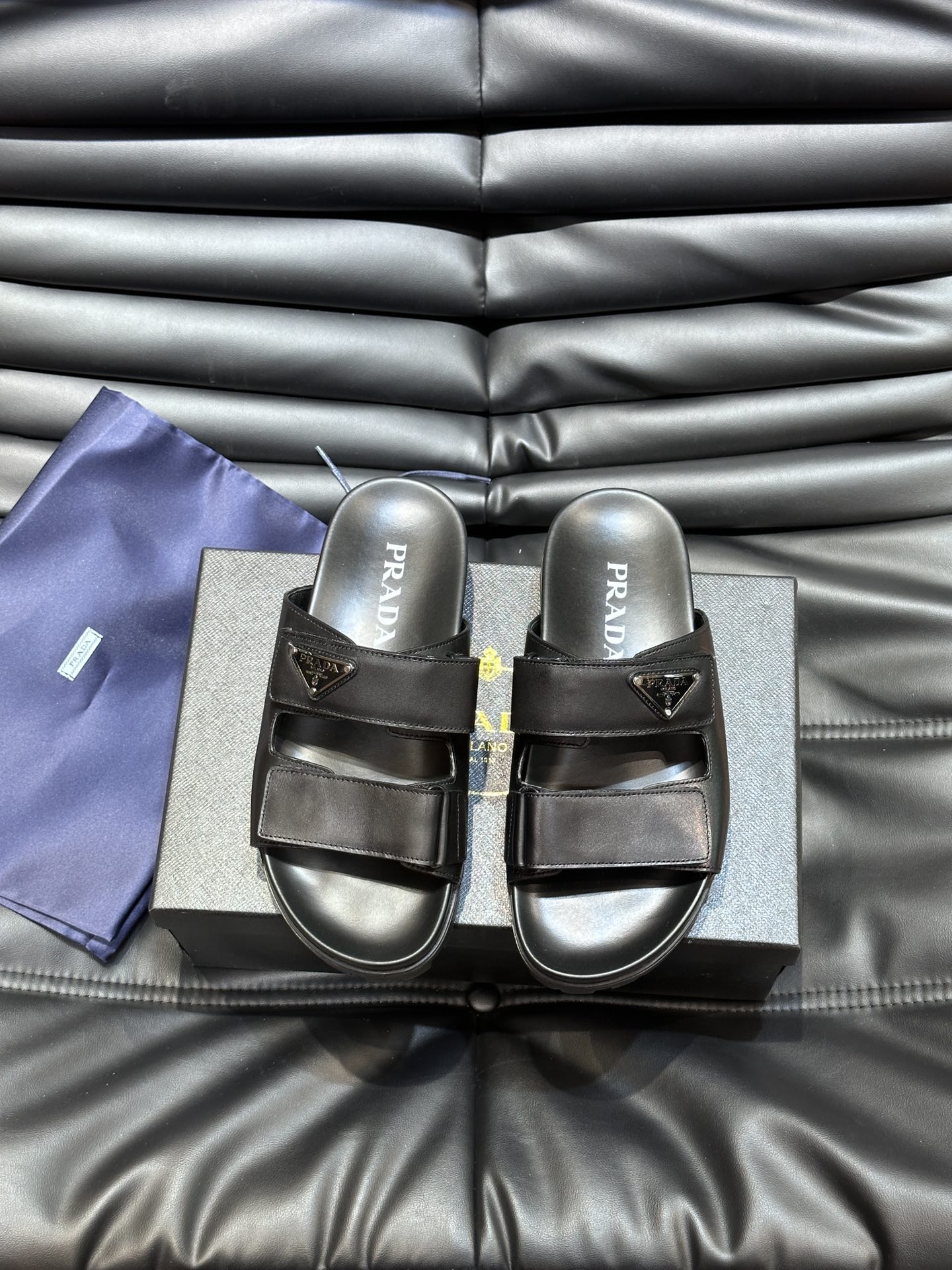 루이비통 Louis Vuitton 슬리퍼