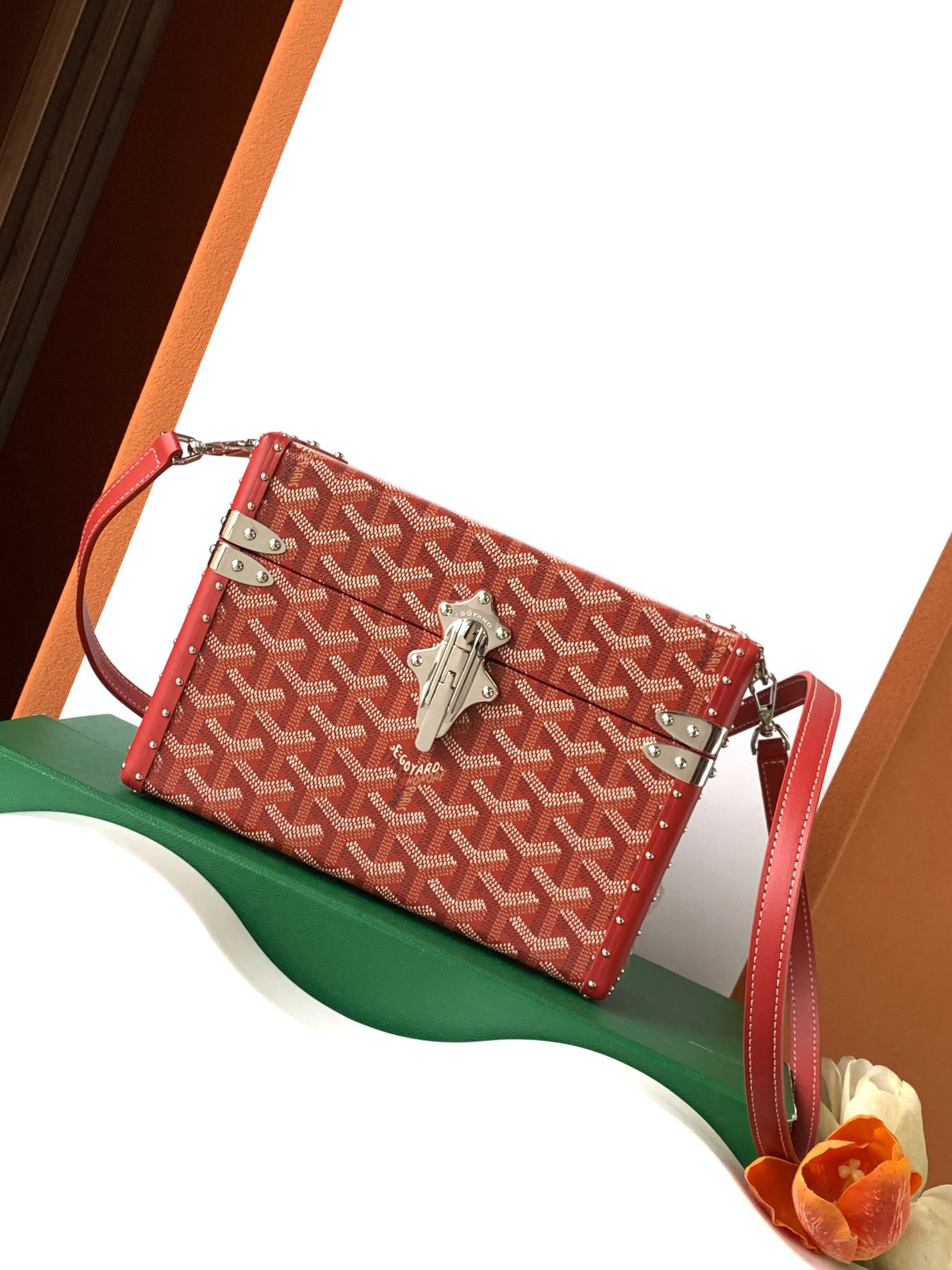 고야드 Goyard Cassette Trunk 크로스 백 21CM