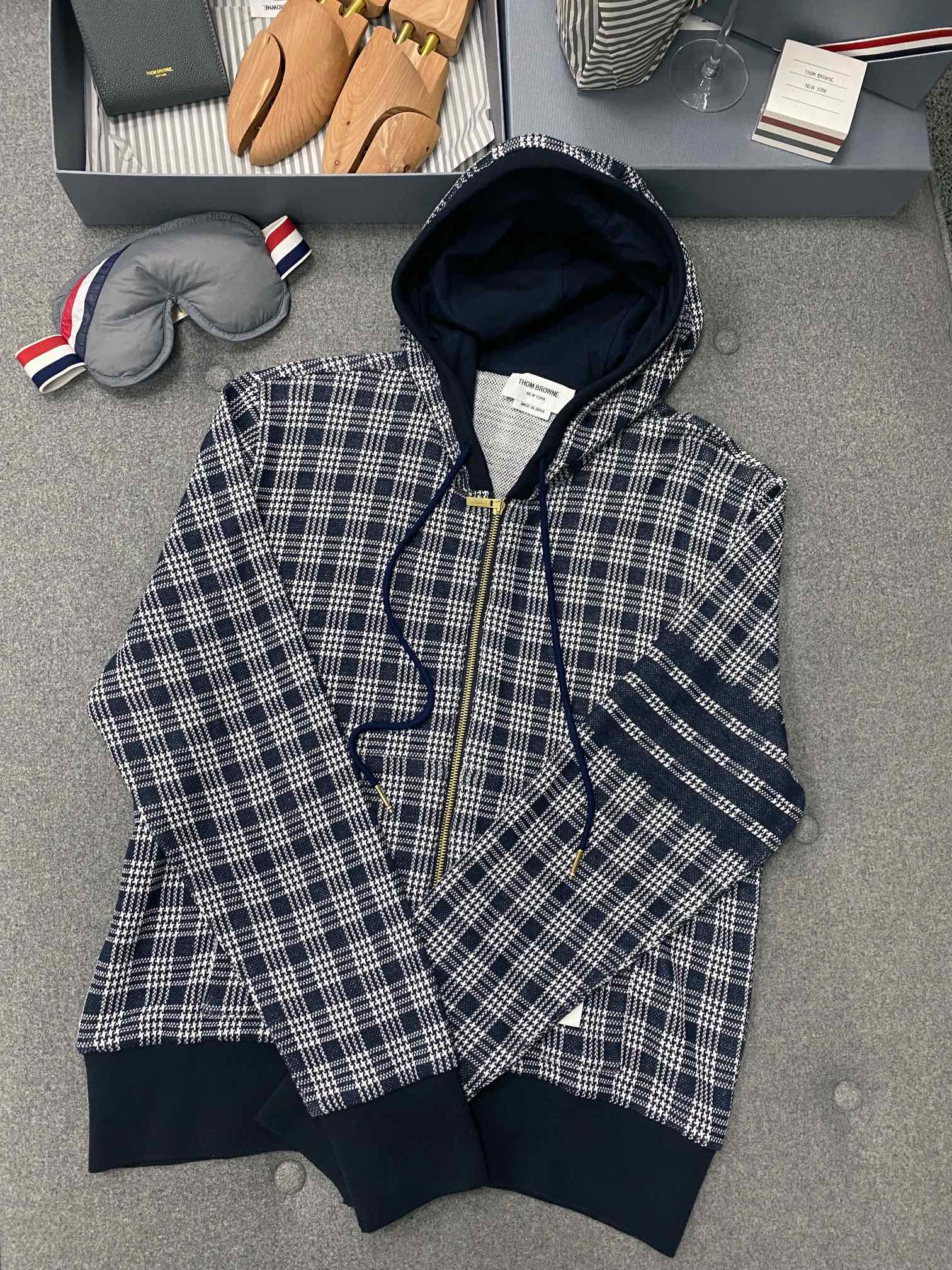 톰브라운 Thom Browne 재킷