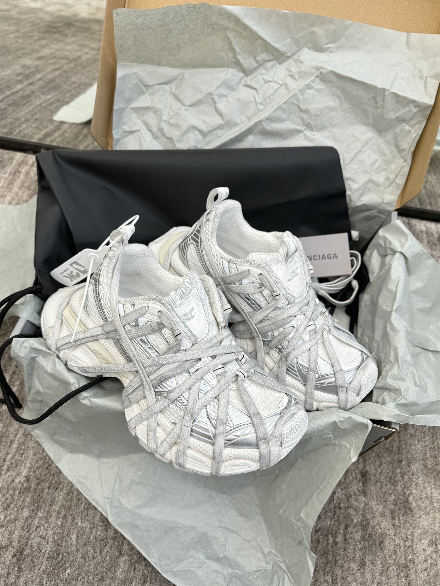 발렌시아가 Balenciaga 스니커즈