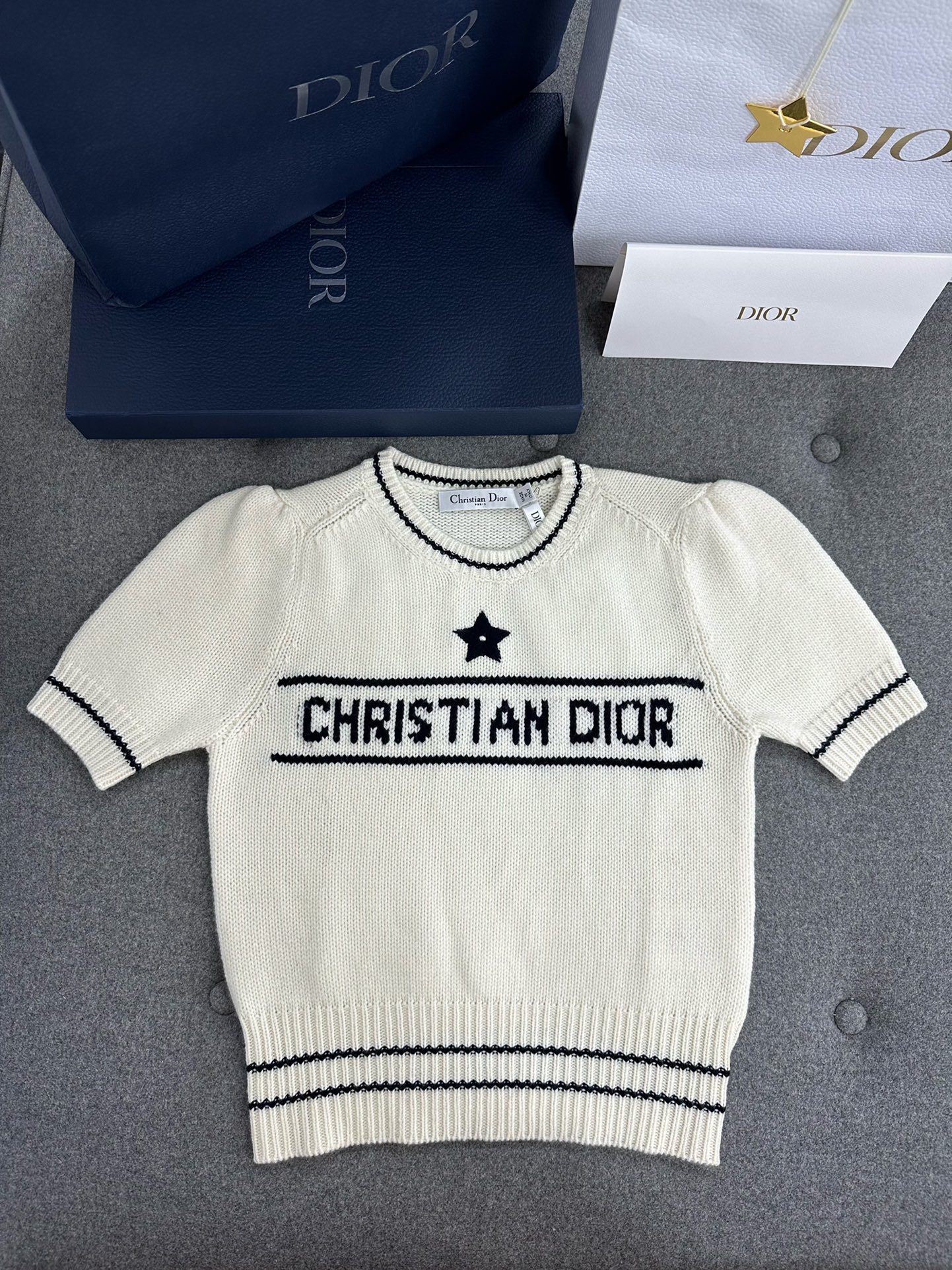 디올 Dior 반팔 티셔츠