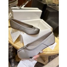 발렌시아가 Maison Margiela 아나토믹 발레리나