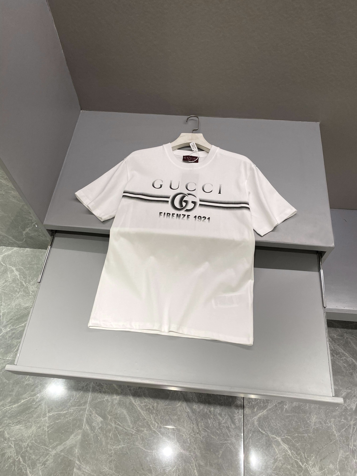 구찌 Gucci 반팔 티셔츠