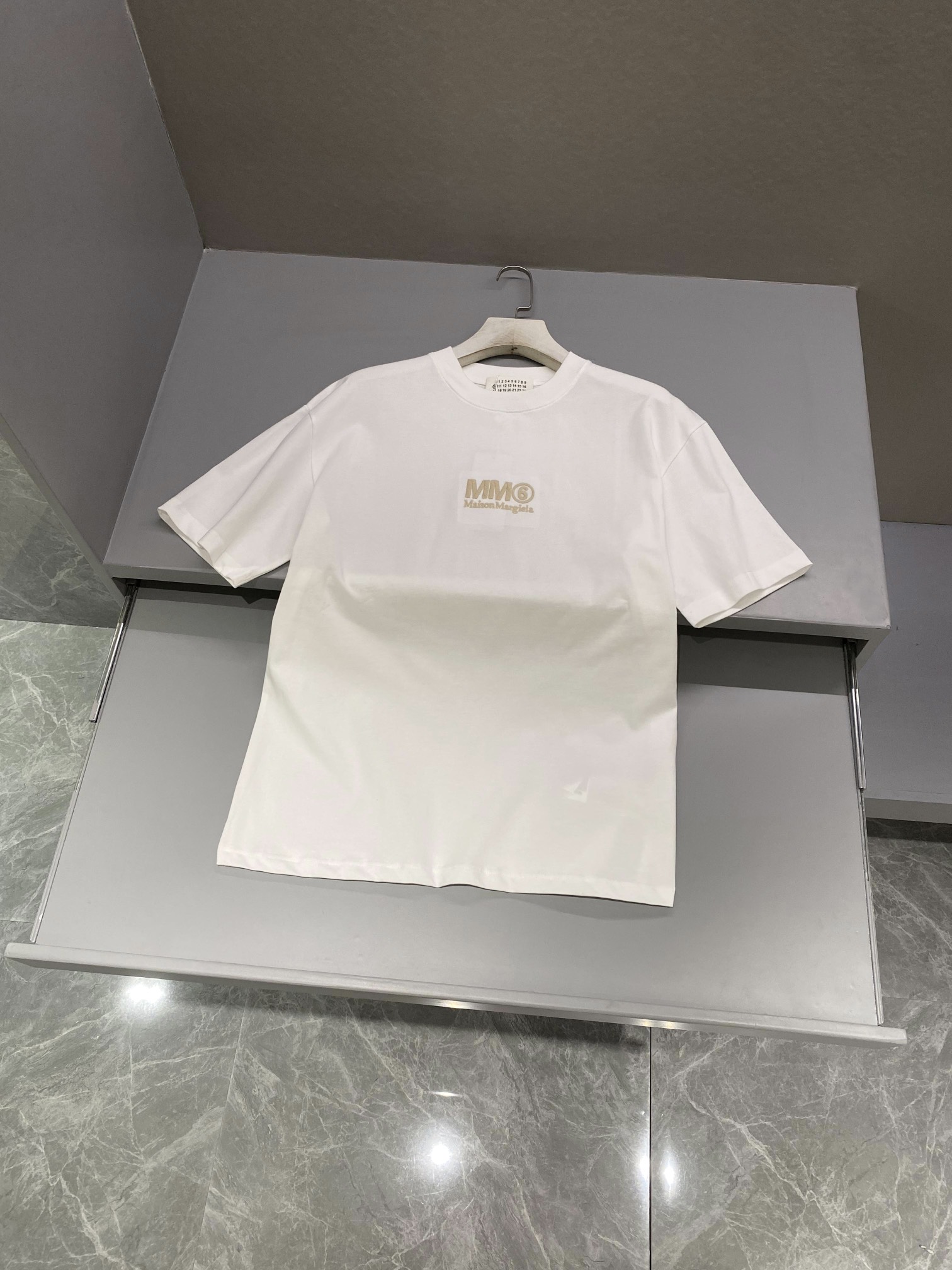 메종 마르지엘라 maison margiela 반팔 티셔츠