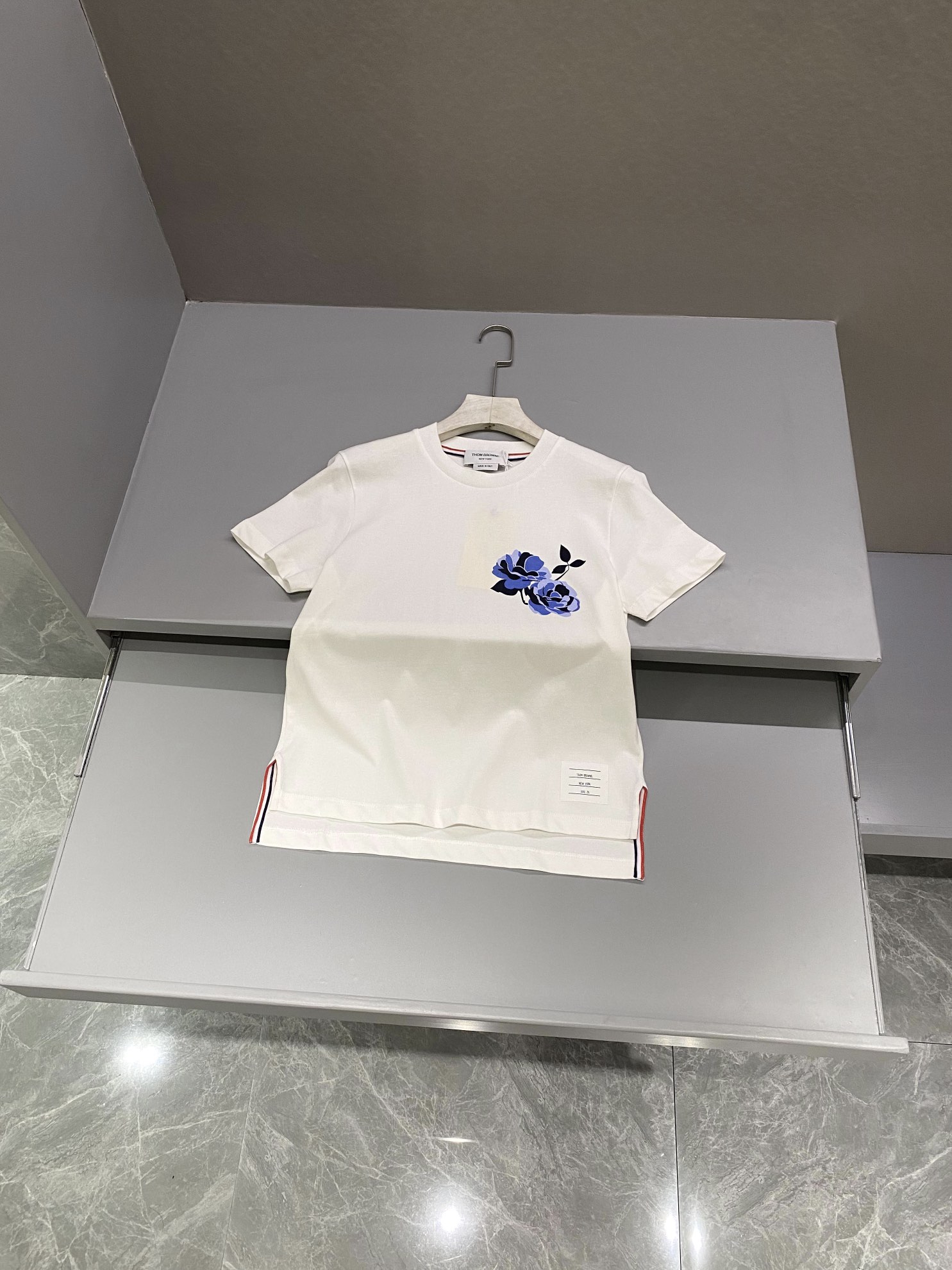 톰브라운 Thom Browne 반팔 티셔츠