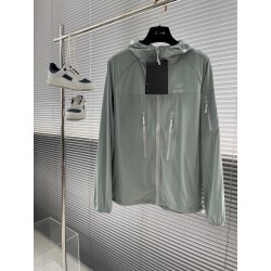 아크테릭스 ARC'TERYX 재킷