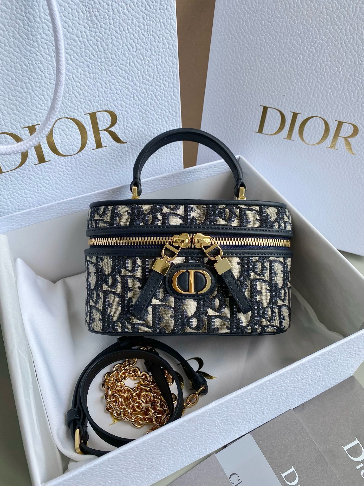 디올 Dior 8201 Caro Vanity 파우치 16.5CM