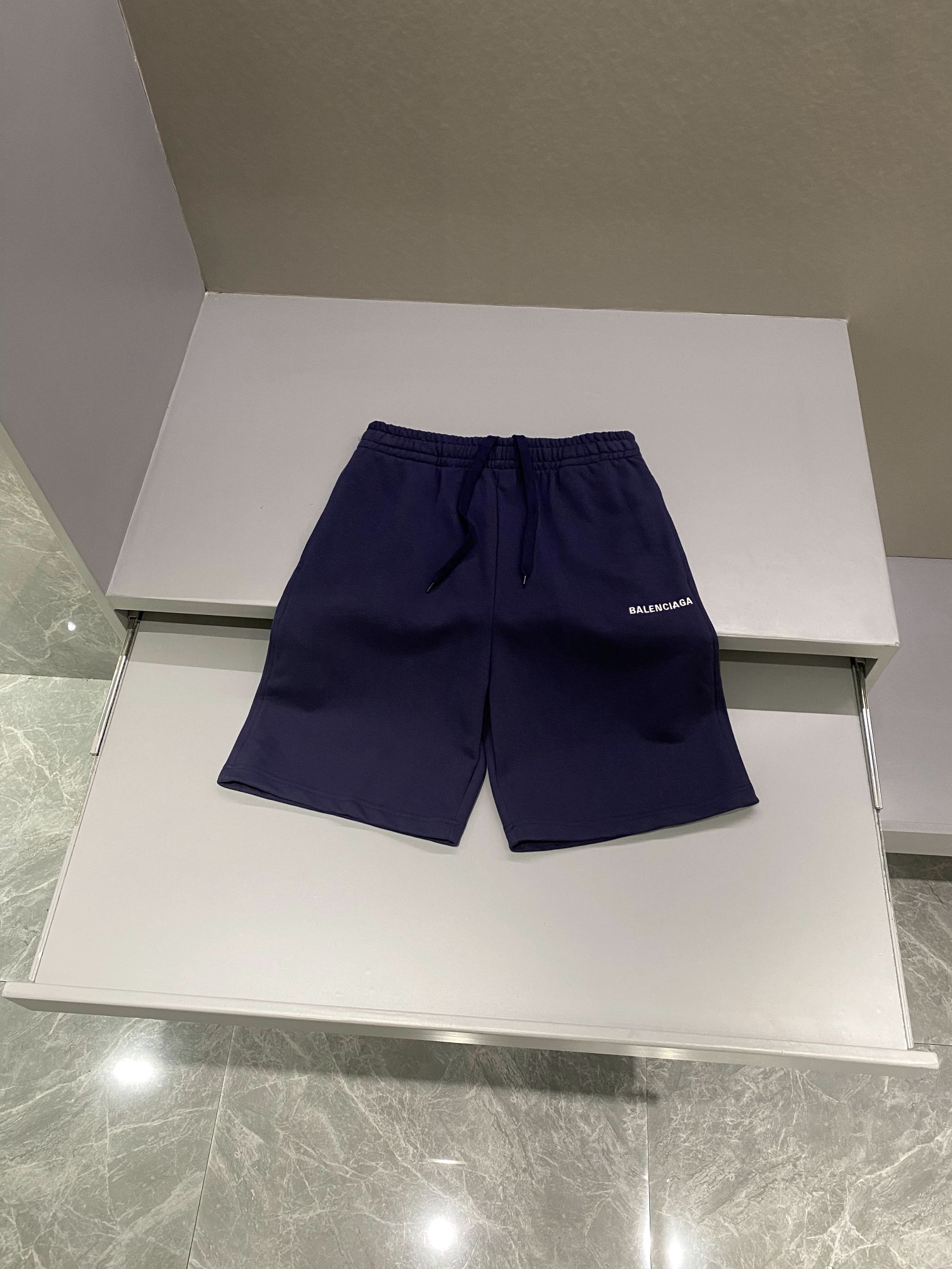 발렌시아가 Balenciaga 반바지