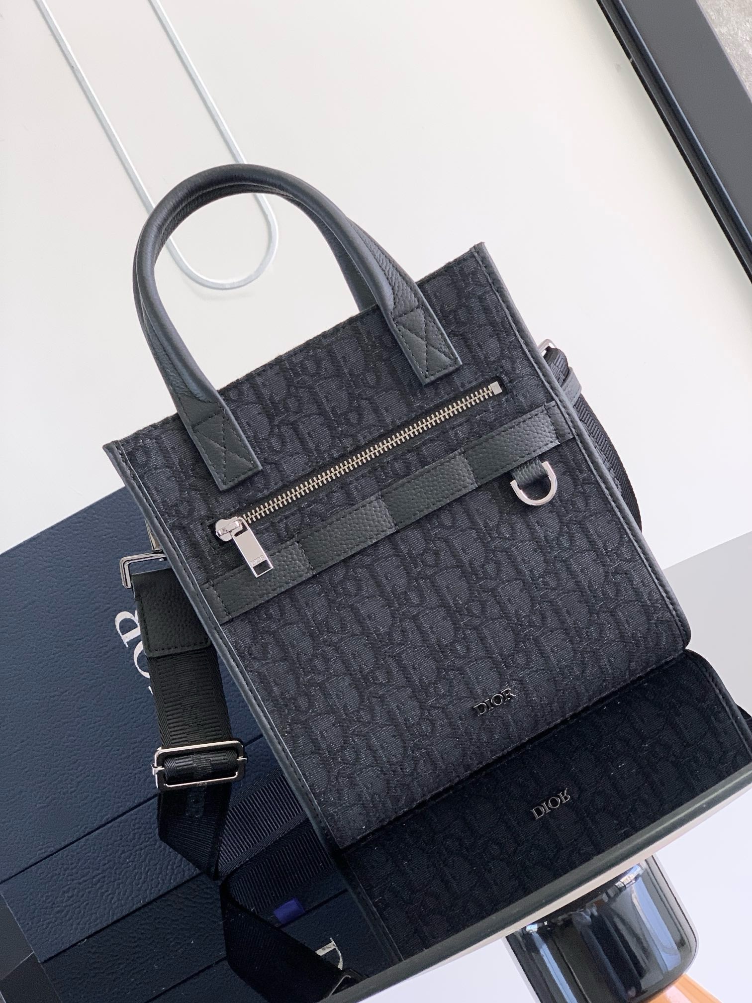 디올 Dior Safari North-South 토트 백 21CM