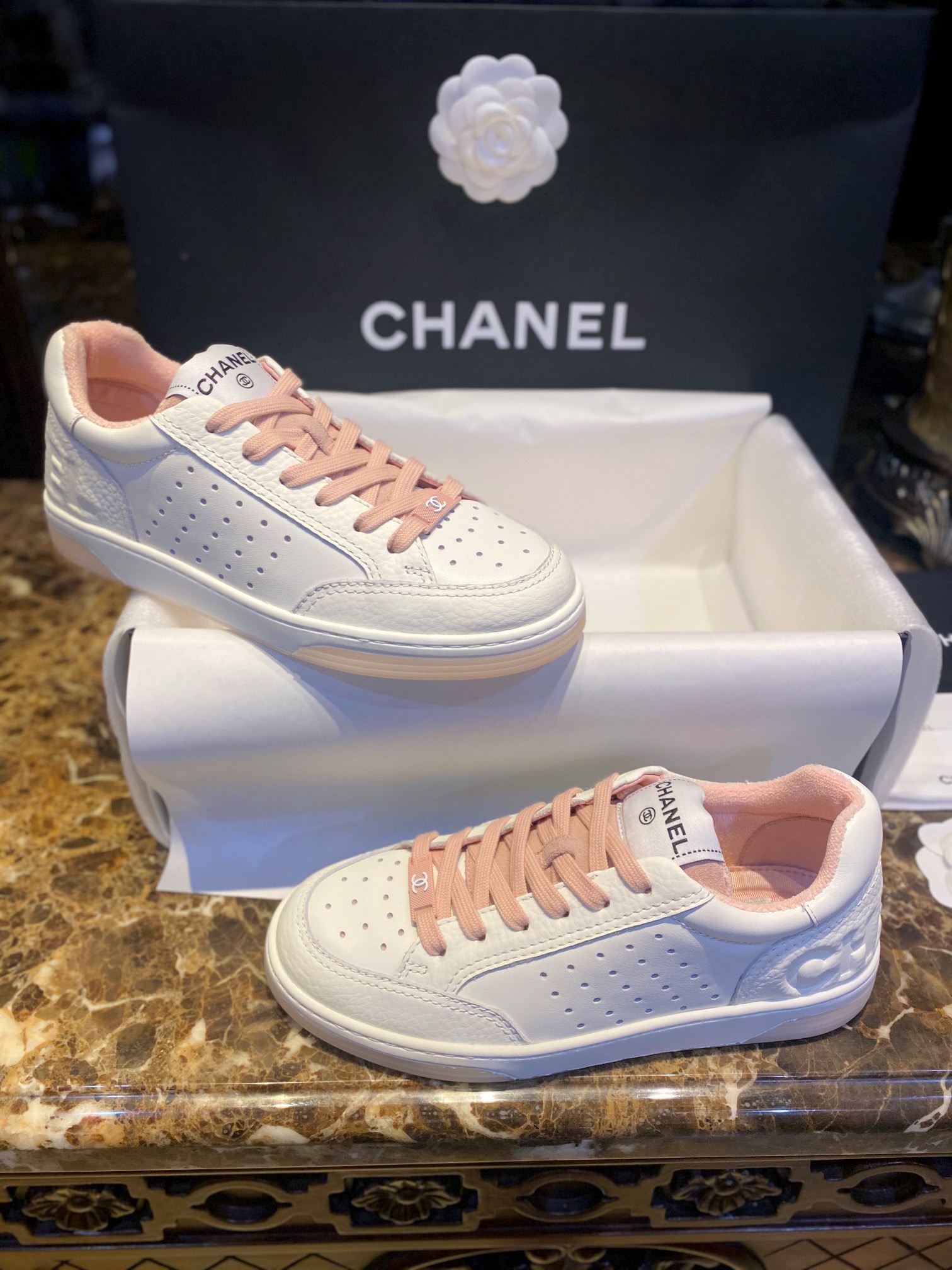 샤넬 CHANEL 운동화