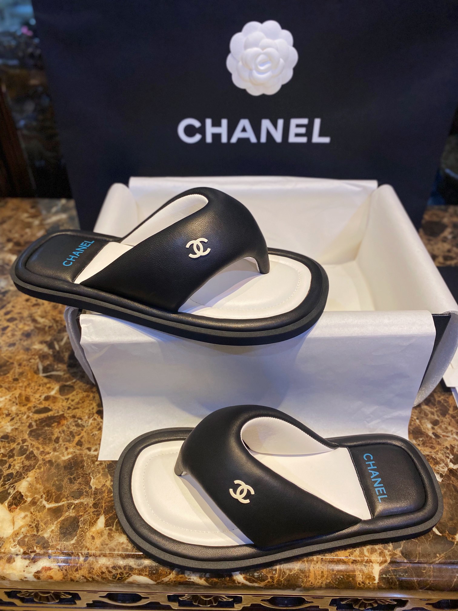샤넬 CHANEL 슬리퍼