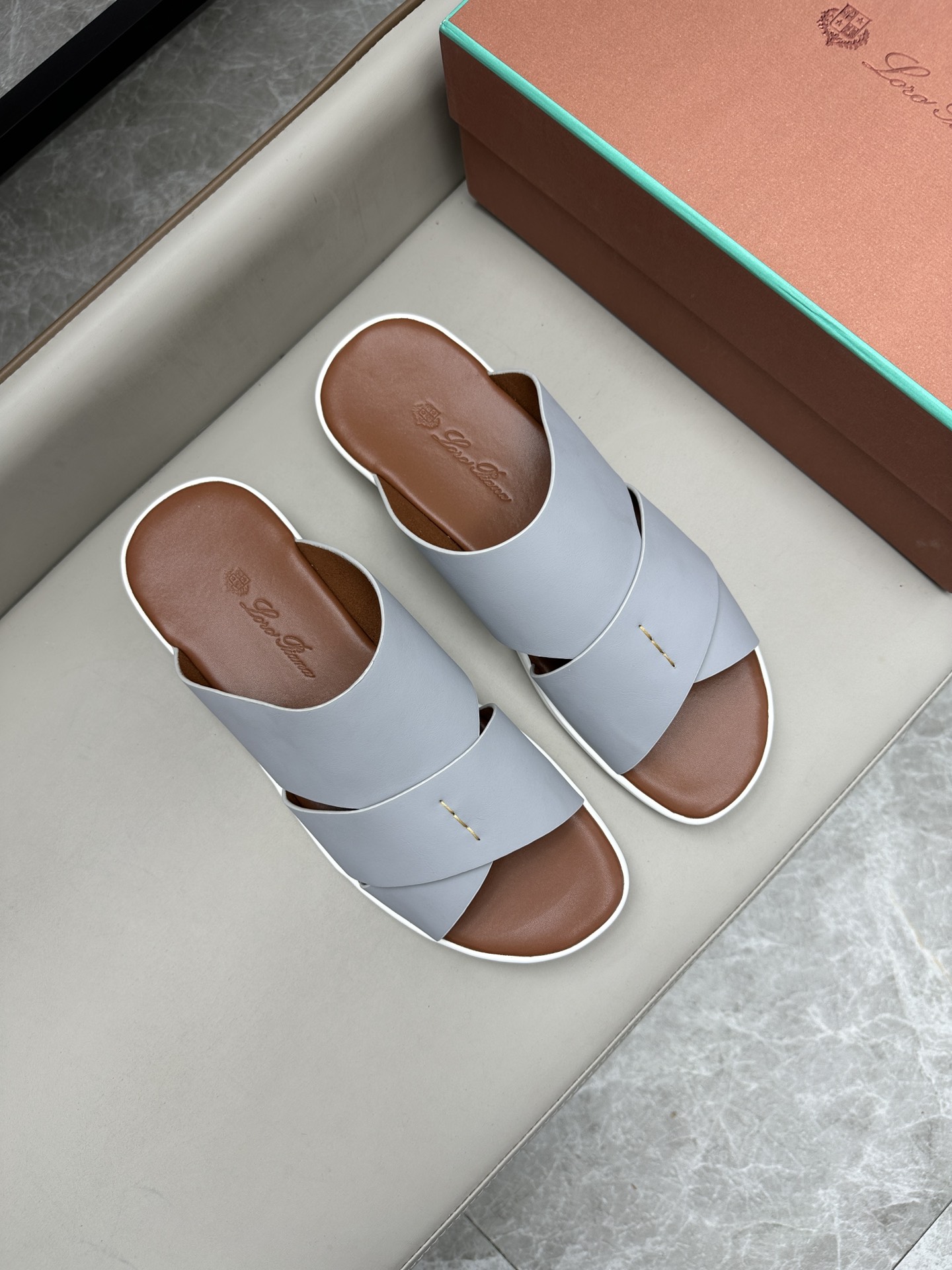 로로피아나 Loro Piana 슬리퍼