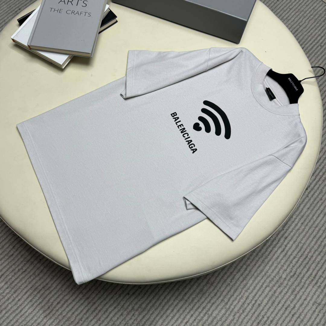 발렌시아가 Balenciaga 반팔 티셔츠