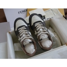 펜디 FENDI 스니커즈
