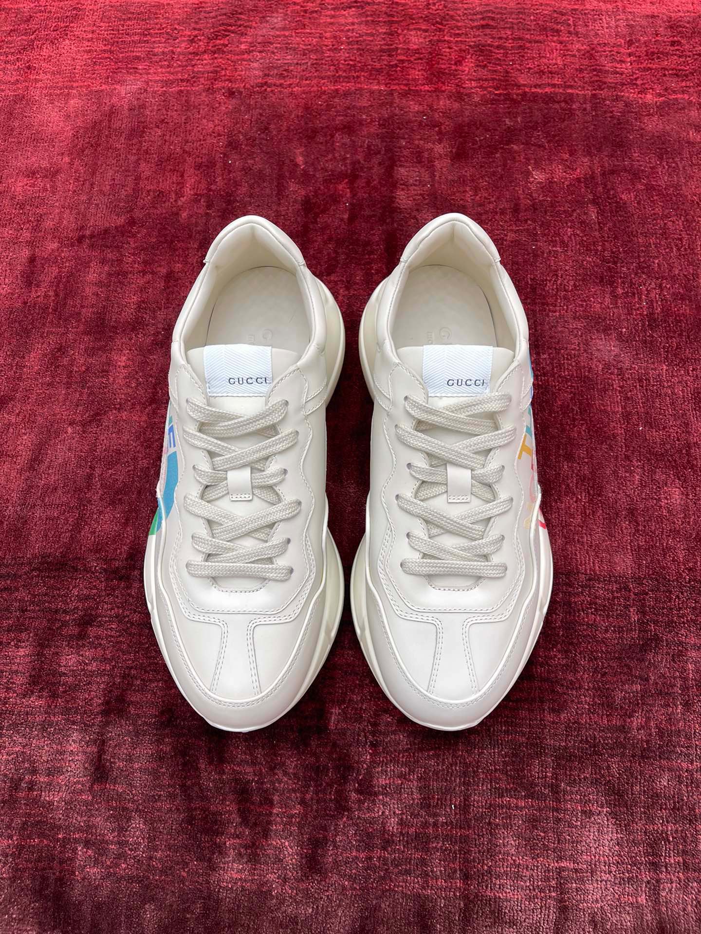 구찌 Gucci 스니커즈