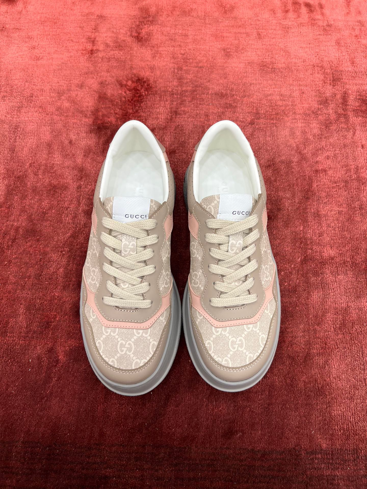 구찌 Gucci 스니커즈