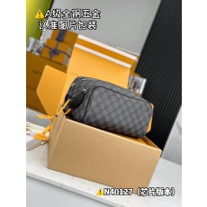 루이비통 Louis Vuitton Dopp Kit Toilet Pouch 도프 키트 토일렛 파우치 N40127