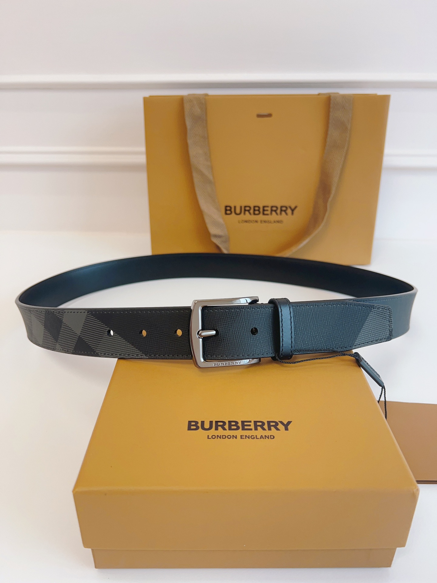 버버리 벨트 Burberry 벨트 40mm