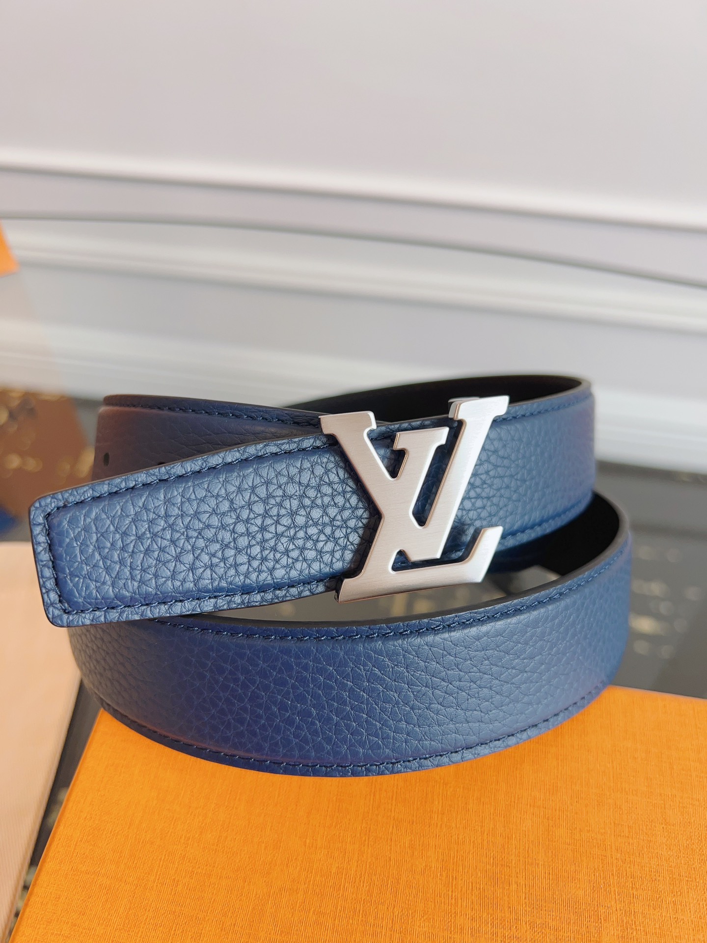 루이비통 Louis Vuitton 벨트 35mm