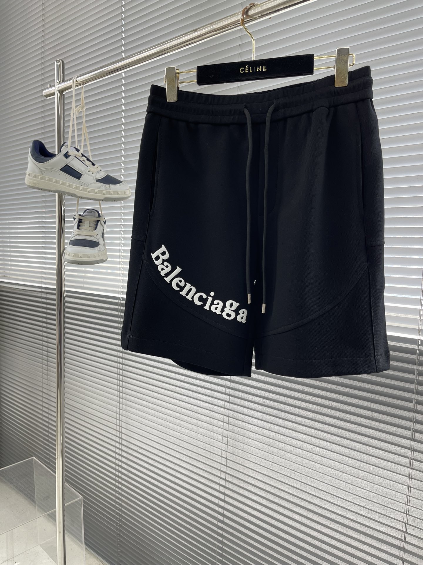 발렌시아가 Balenciaga 반바지